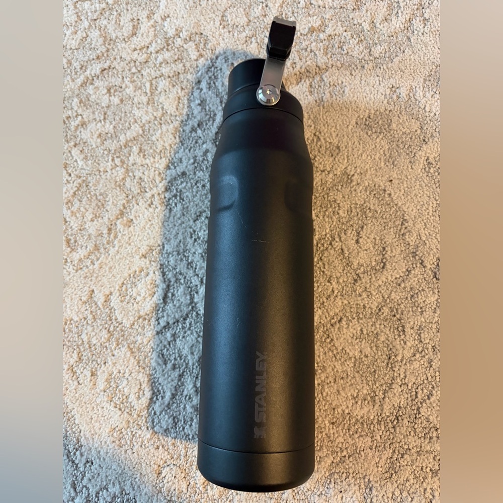 Stanley 36oz aero light